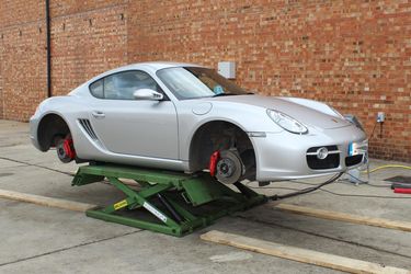 Porsche Cayman Suspension Cleansing