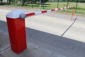 2)_Barrier_IMG_1515