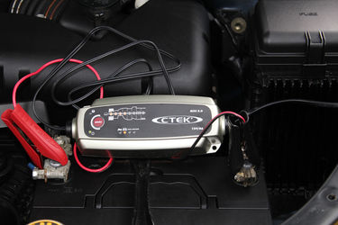 Battery conditioner connected