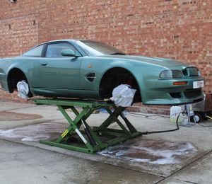 Aston Martin Vantage Lemans Correction Detail